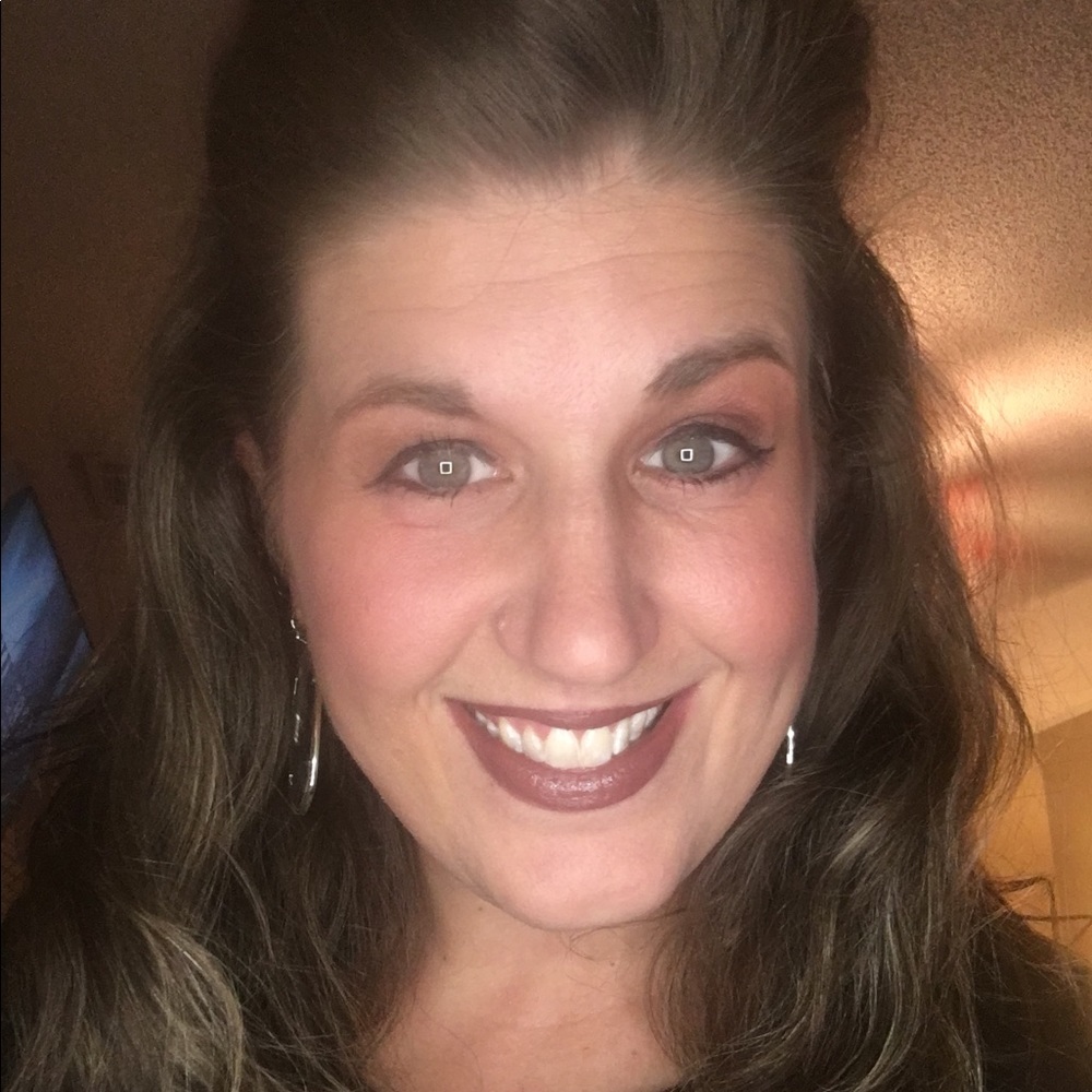 Meet your Posher, Christa